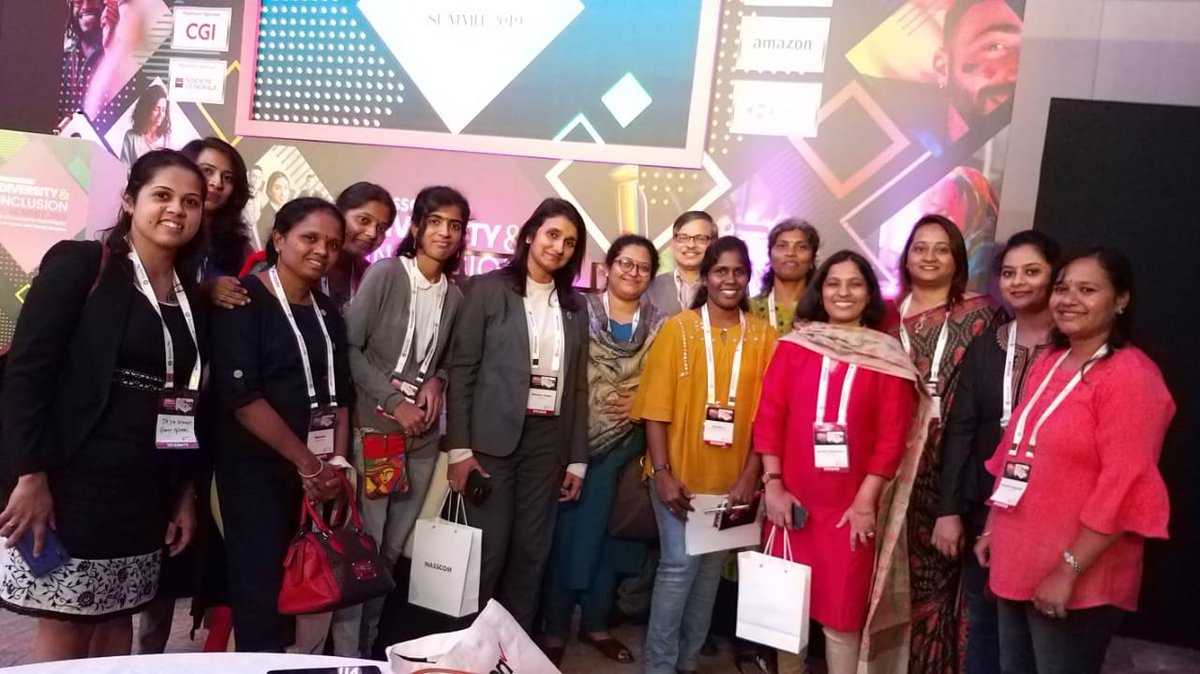 VZIndia's tweet photo. Conversations beyond the basics at #nasscomDnIsummit 2019 joined by V Teamers @GopiHR72     @GarimaTyagi81 and others  @Vzindia https://t.co/7AcqLjDYKO