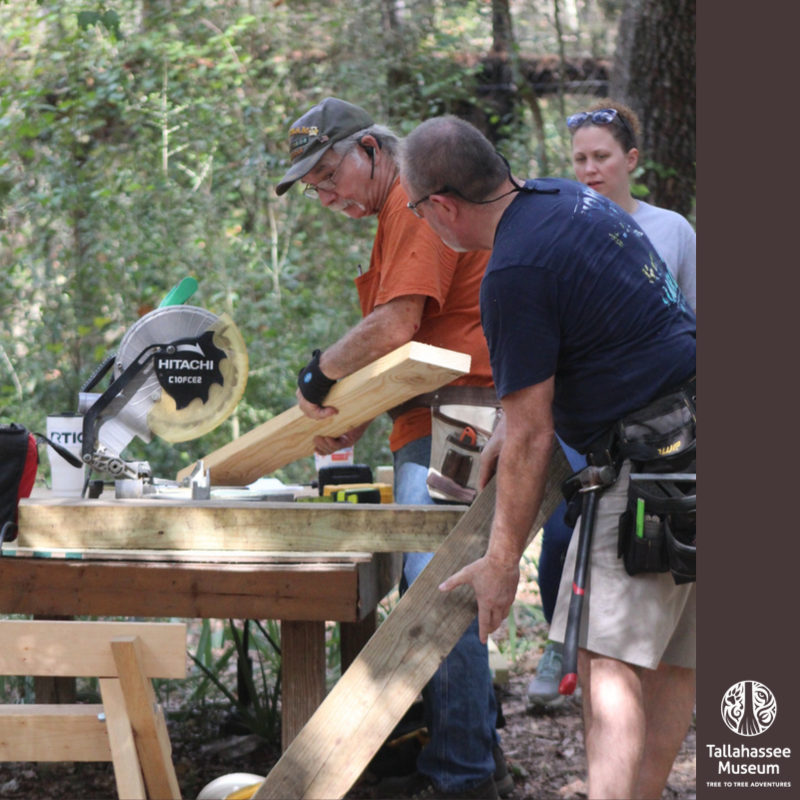 It's #WildWednesday and we have an update on our Florida Panther habitat!

Our friends from @HabitatforHumanity and @ProRoofing , have constructed a new Panther Climbing Structure for our 10 year old male Florida panther!