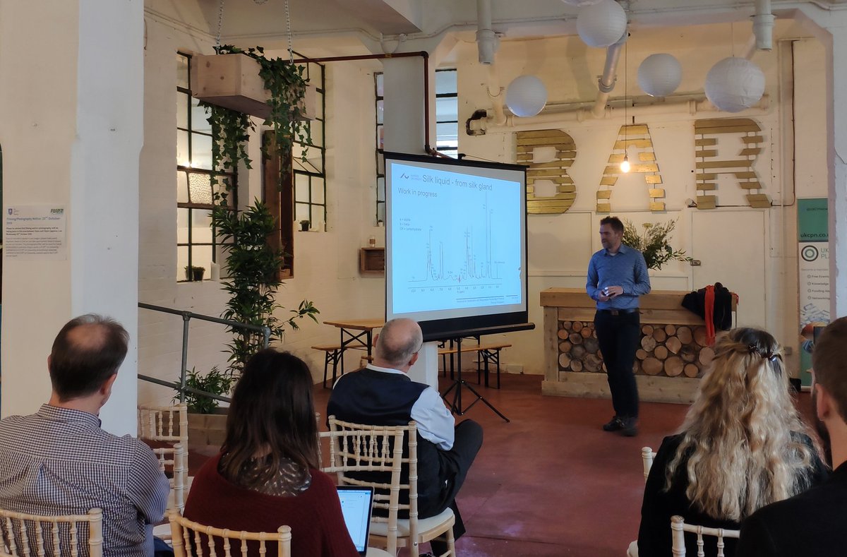 Using analytical techniques, such as NMR, allows us to determine how the structure of polymers impacts their mechanical and processing properties! Great talk from <a href="/TVosegaard/">Thomas Vosegaard @vose@fediscience.org</a>