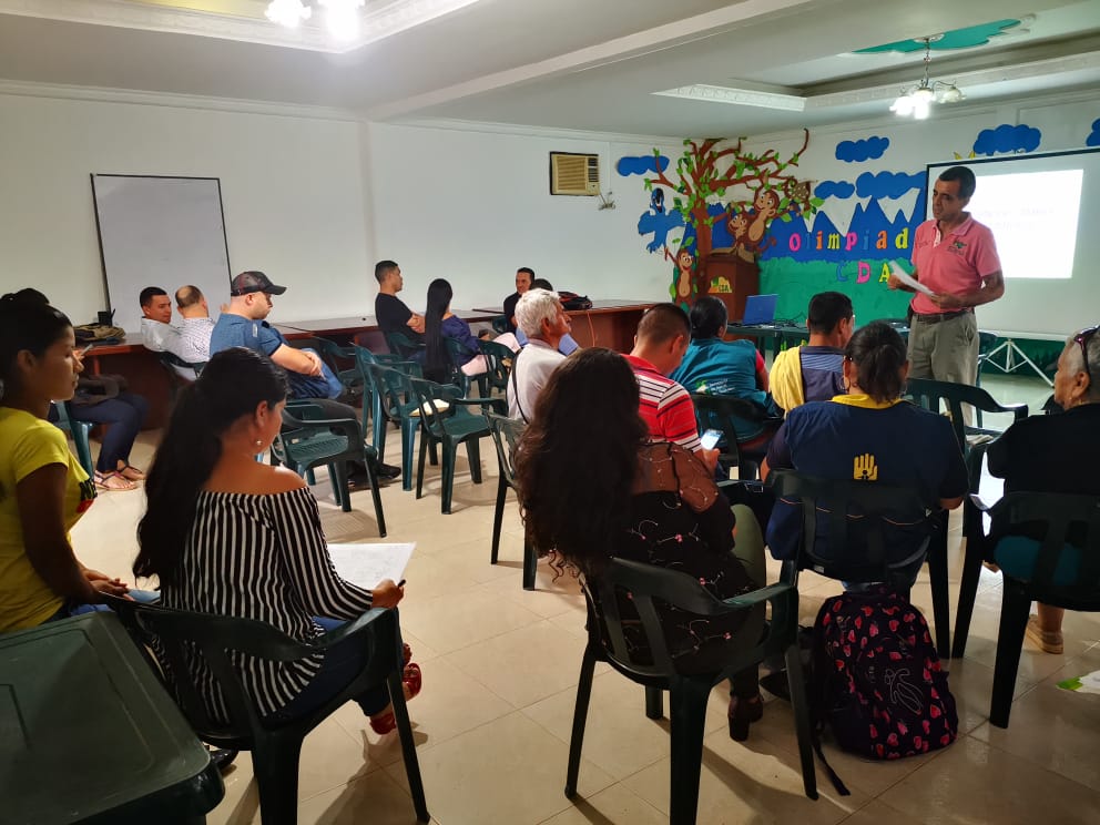ftc_omega's tweet photo. #CustodiosDelMedioAmbiente | Con #BFIM31 y #BATOT5 participamos en reunión de Sobnodo Ambiental, liderada por la Corporación CDA del #Guaviare, con el propósito de fortalecer temas y proyectos que permitan enfrentar el cambio climático en esta región del país. https://t.co/dpWGvFw81n