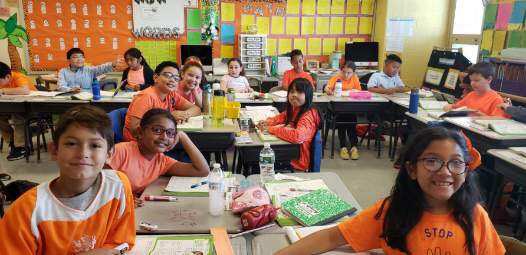 Ps254queens's tweet image. Class 4-402 is United in Orange!😊 #unitydays2019