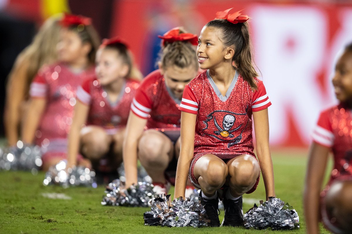 BucsCheer's tweet photo. There is only 1 week left to register for the Jr. Cheerleaders Program!
Click the link below to join the squad!
🔗: https://t.co/0cnvfyk4ga https://t.co/Om8tgxOwQ3