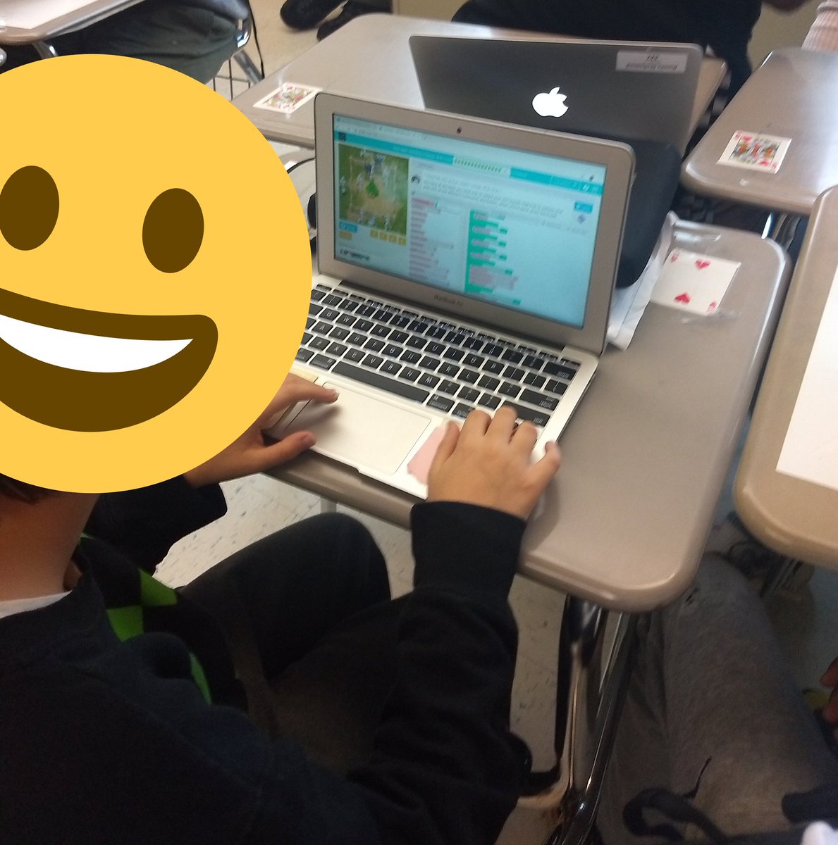 alison_somers's tweet image. Students SUPER engaged in coding their own adventures on our second Demons Aspiring to Achieve half day! They also got to discover some career path opportunities. @CSforLPS @supefinnlps #LMS @CSforALL