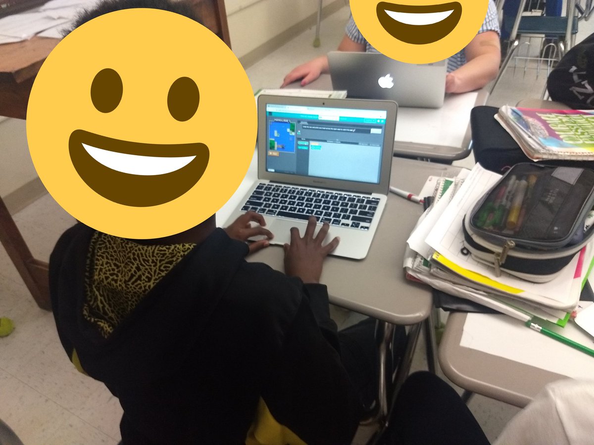 alison_somers's tweet image. Students SUPER engaged in coding their own adventures on our second Demons Aspiring to Achieve half day! They also got to discover some career path opportunities. @CSforLPS @supefinnlps #LMS @CSforALL