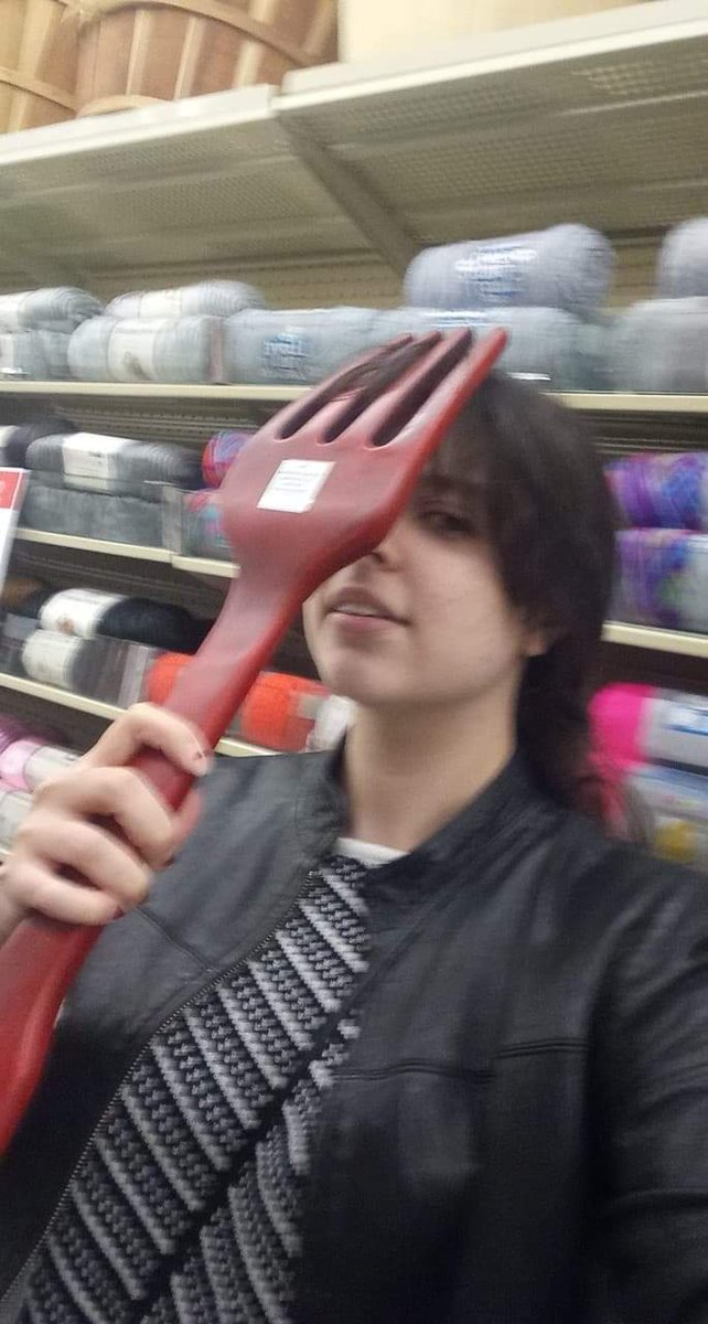 skypernoskyping's tweet photo. Fork I found in the knitting section of Hobby Lobby https://t.co/Z0M13KcXE9