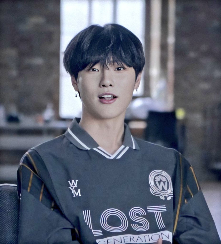 54cmkids's tweet photo. ผัวซึงยอนเสื้อบอลแบบ HQ ก็คือ โคตรดีเลยอ่ะ ดีม้ากกก ทรงผมน่ารักปุ๊กปิ๊ก ไหล่54cm นั่น ขอร้องที่อยากเป็นแฟนเธอ พี่ไม่เคยล้อเล่น y 𓐄 y ! ! https://t.co/yWaBPNDFgl