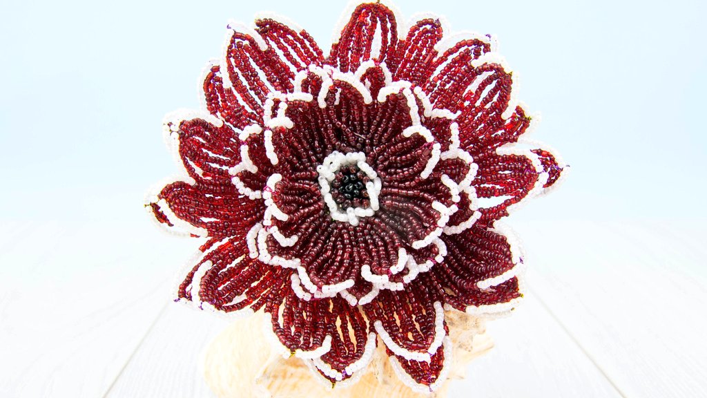 BlackSeaCraft's tweet photo. I like this color #burgundy 
#etsy #handmade #ooak #chrysanthemum #Frenchbeadedflower #deepred #whiteedgings #Singlestem #Seedbeaded #Artificialflower #victorian #vinatage https://t.co/Da9vMMo50r https://t.co/7QehGLb54d
