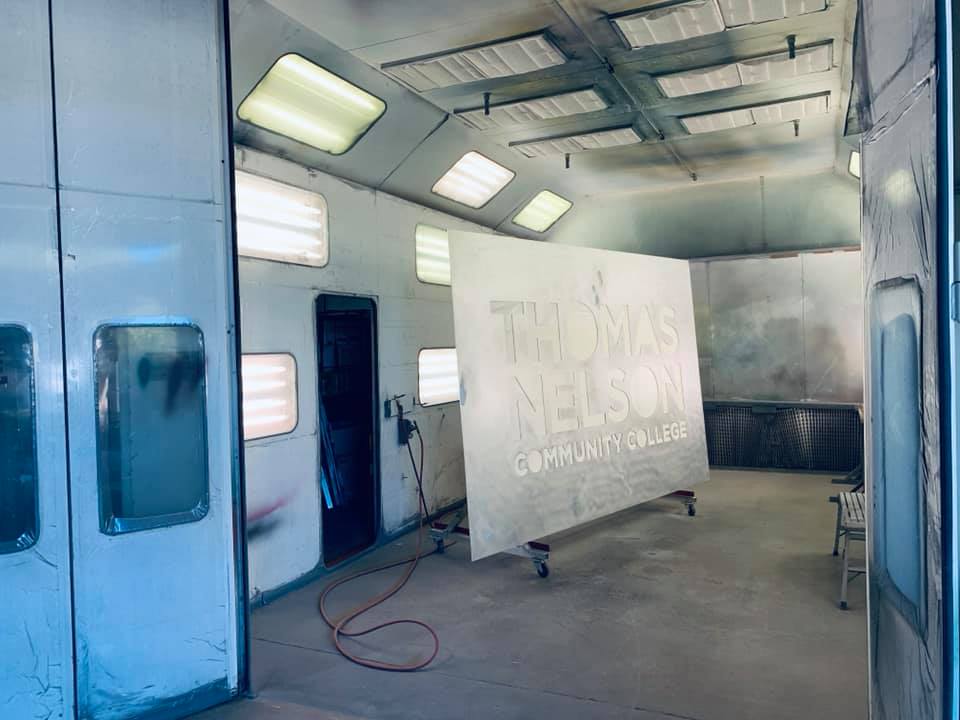 SignMediaInc's tweet image. Getting ready for a shiny new coat of paint!
#signmediainc #virginiasigns #tnccnewsign #signsofhamptonroads