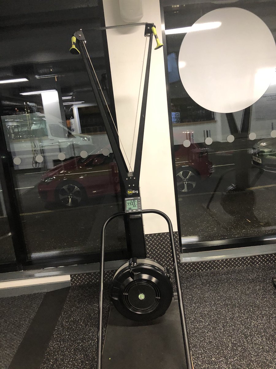 TellMesuuup's tweet photo. Wether I’m doing cardio or weights at the gym, I’ve made sure to add this as my last thing to do before leaving the gym. 30 seconds full on, 15 second rest and repeat. I’m up to 5 sets now. Excellent cardio workout with low impact on any joints etc. #skimachine https://t.co/9169bZ3Nvu