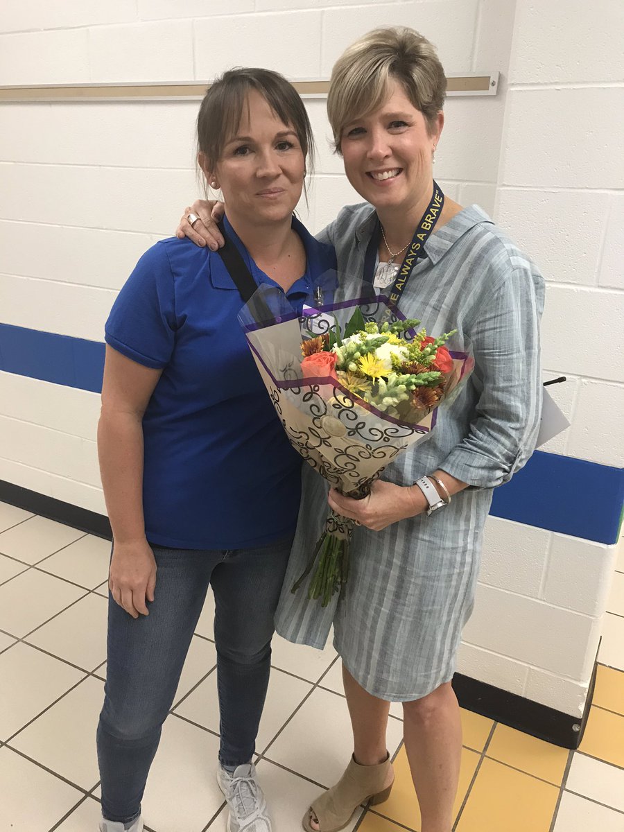 Grace Unger (@gmunger1) on Twitter photo We are so happy to announce Brookwoodβs Reading Teacher of the Year - Tracy LoAlbo <a href="/tloalbo/">Tracy</a>!! Thank you for all you do for <a href="/BrookwoodElemen/">Brookwood Elementary</a> readers! We β₯οΈ you!!! <a href="/OhMoy_OhMoy/">Angela Moynahan</a> <a href="/cdaltonvb/">Christine Dalton</a> We are so happy to announce Brookwoodβs Reading Teacher of the Year - Tracy LoAlbo <a href="/tloalbo/">Tracy</a>!! Thank you for all you do for <a href="/BrookwoodElemen/">Brookwood Elementary</a> readers! We β₯οΈ you!!! <a href="/OhMoy_OhMoy/">Angela Moynahan</a> <a href="/cdaltonvb/">Christine Dalton</a>