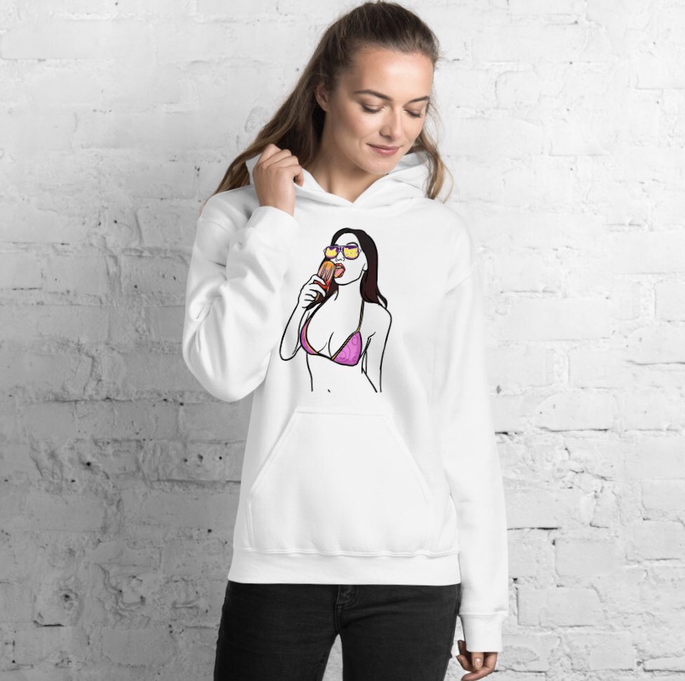 RealMuzicENT's tweet photo. We just dropped our fall line. Head on over to https://t.co/EiiFMMxPhQ to cop yours. #realmuzicent https://t.co/lDpBb0Gcuq