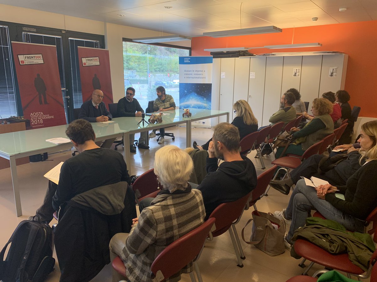 camcomao's tweet photo. Presentata alla Chambre Valdôtaine l’edizione 2019 di Front Doc, il Festival Internazionale del Cinema di Frontiera #frontdoc @frontdoc https://t.co/qP6yHZWpM7