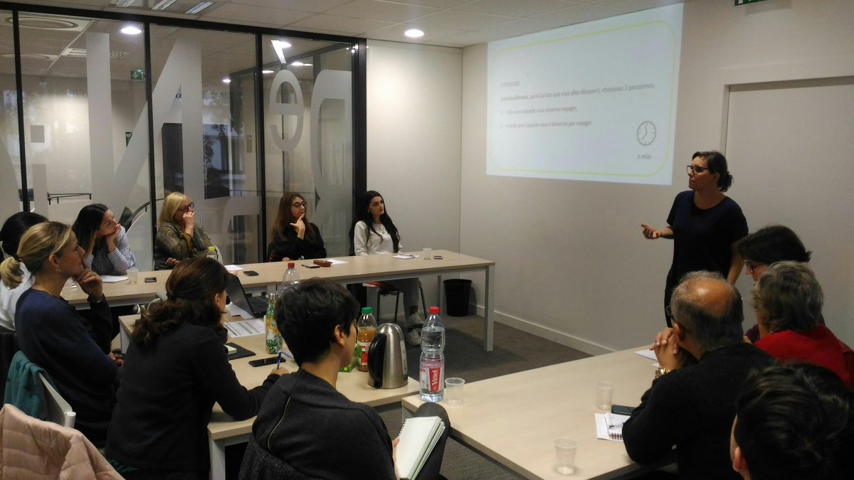 Hier a eu lieu notre formation sur L'Interculturalité ! Un grand Merci à tous les participants pour la richesse de vos échanges et pour votre dynamisme !

Notre prochaine formation portera sur le Droit des Étrangers et se déroulera le mardi 19 novembre.