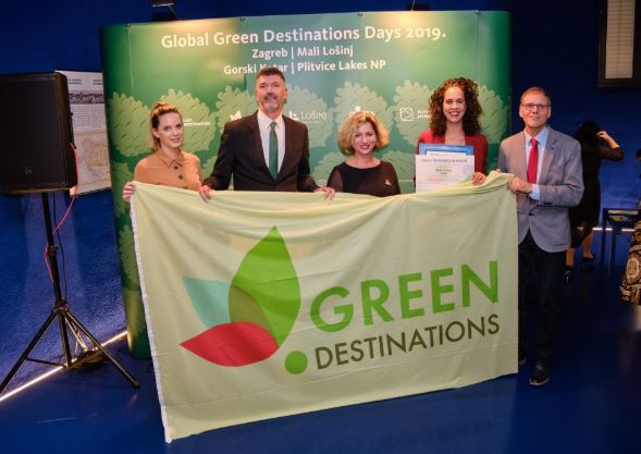 .<a href="/ComuneCogne/">Comune di Cogne</a> green destination 2019 #valledaosta #ambiente - bobine.tv/2019/10/23/cog…