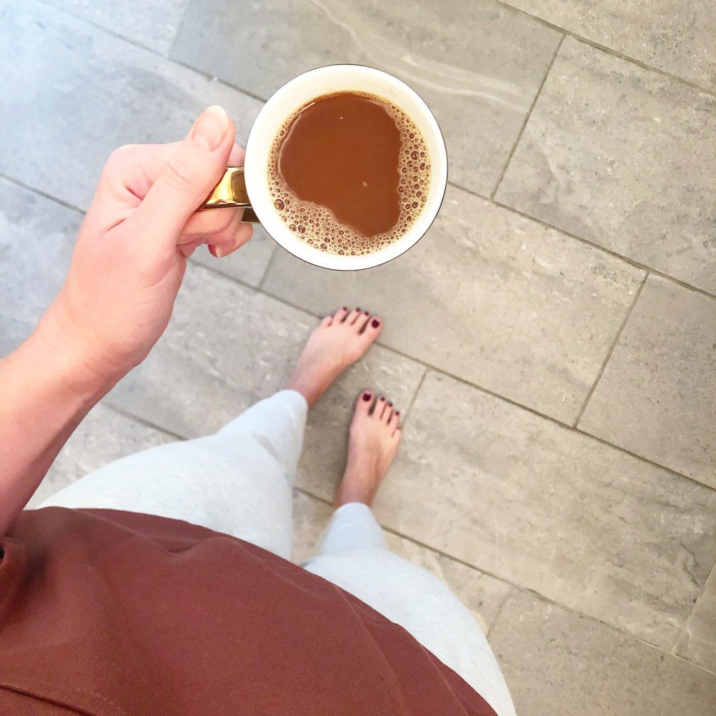 New Post: Simple Ways to Add Hygge to Your Daily Life balancinglemons.com/ways-to-add-hy…