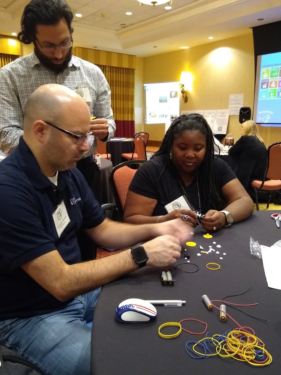 STEM in Action! Science supervisors stretching their thinking. #FASS2019 <a href="/MCPS_Elementary/">🍎 MCPS Elementary Education</a>