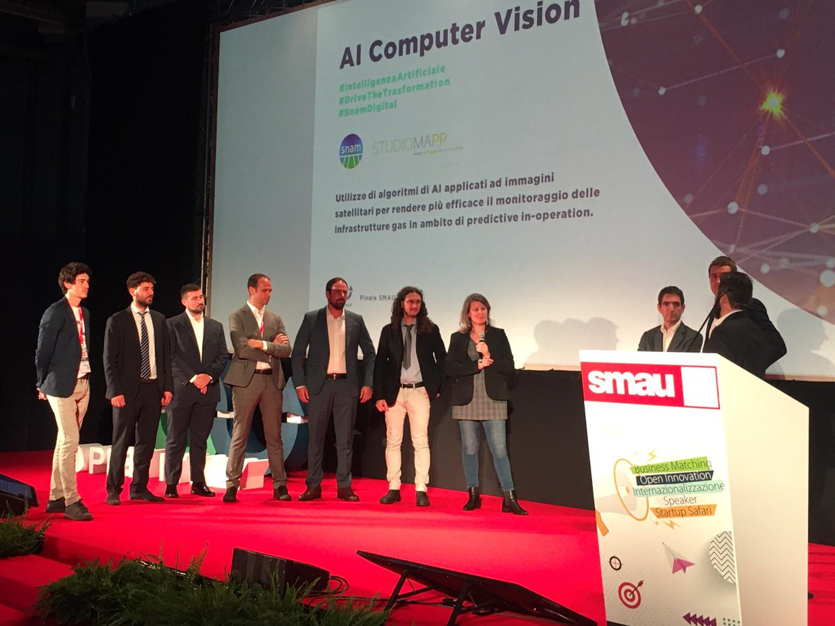 centroELIS's tweet photo. #AIComputerVision è il progetto realizzato da @studiomapp e @snam che attraverso l'utilizzo di algoritmi di #AI applicati ad immagini satellitari rende più efficace il monitoraggio delle infrastrutture gas. #OpenItalyELIS #IntelligenzaArtificiale #DriveTheTrasformation https://t.co/wV9fzT5Q1u