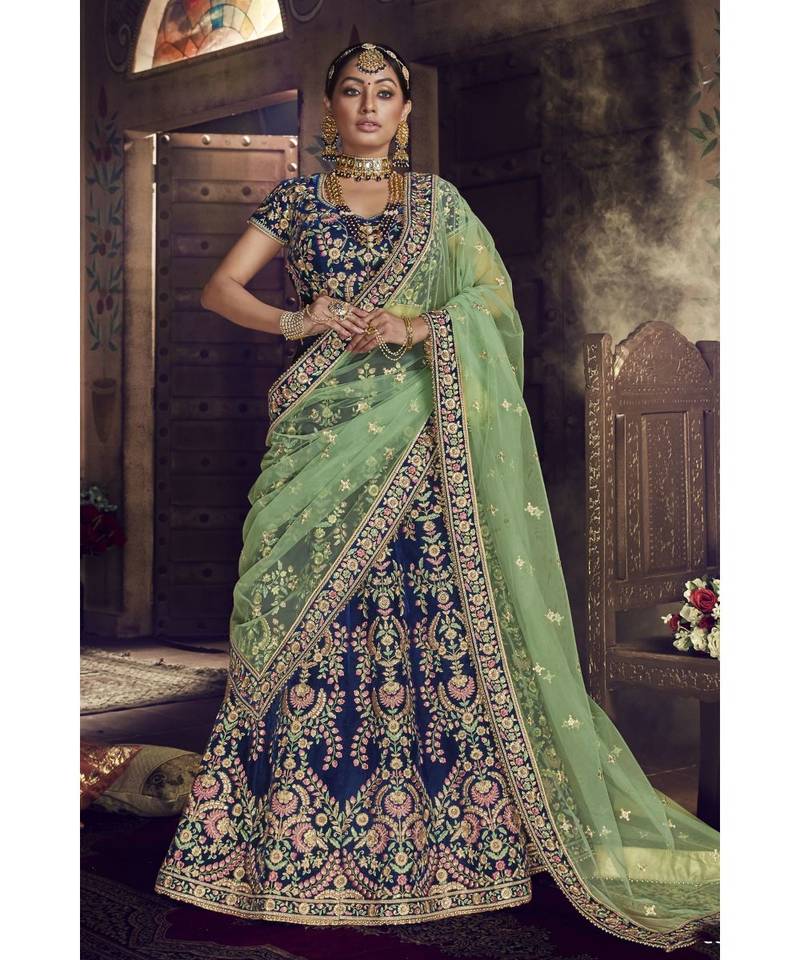 SeemaD25's tweet photo. For upcoming wedding season, get ready for wedding ceremonies with our #BridalLehenga and #WeddingLehenga available at Mirraw, in reasonable prices. To see more collections visit a website : https://t.co/2rceo7eRaX https://t.co/URAbaKKYrd