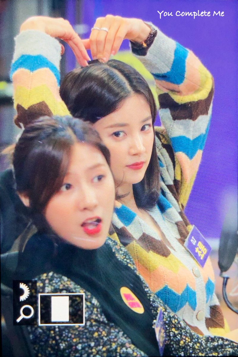 YouCompleteMeCR's tweet photo. 191023 아이돌라디오 

귀요롱💕

#에이핑크 #초롱 #박초롱 #apink #chorong @Apinkpcr https://t.co/Bxqu6yB2KZ