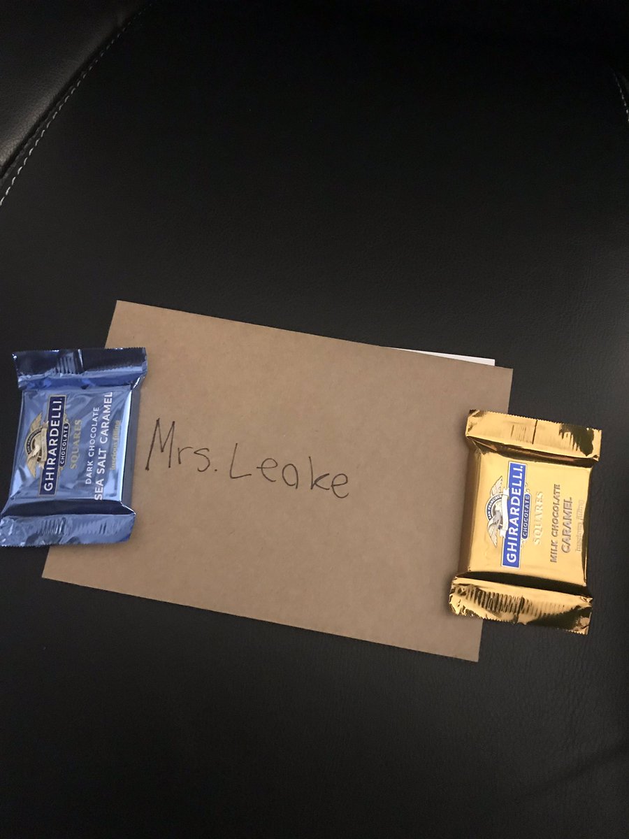 wcsWMSml's tweet photo. Warrior Time today- Random Acts of Kindness throughout our building! Look at this sweet treat! Ha ha! I ended up being a recipient of my own Warrior Time! ๐๐๐#lockernotes #teacherthankyous #cleaningaroundcampus @wcsWMS https://t.co/XQZLuHFPgT