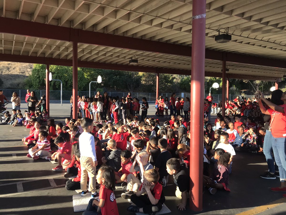 What a way to kick-off the first official day of #RedRibbonWeek2019 ! Congrats to our Grand Prize Winner of the PUSD and PPD Red Ribbon Week Poster Contest, Joanna Guan from <a href="/RanchHillsPUSD/">Ranch Hills</a>. #proud2bepusd