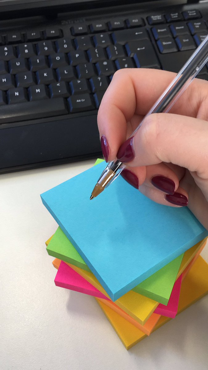 Who doesn’t love a post it note