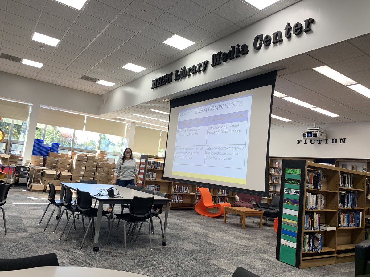 DrReginioNM's tweet photo. @MmeDJones & Mrs. DeMaria meeting with Ss interested in achieving the NJ Seal Of Biliteracy! #MTPSWorldLanguage @HSNPrincipal @HighSchoolNorth @nj_biliteracy @DrGeorge_MTPS https://t.co/C0kBJZpZAb