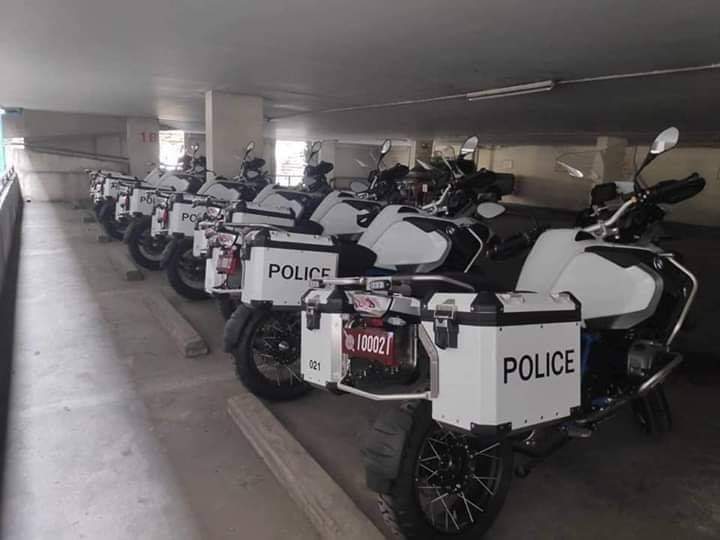 Tayotmore44's tweet photo. ตำรวจไทย หัวใจทัวร์ริ่ง 👮🏻‍♂️🚨
#policethailand https://t.co/we3S6eVbKV