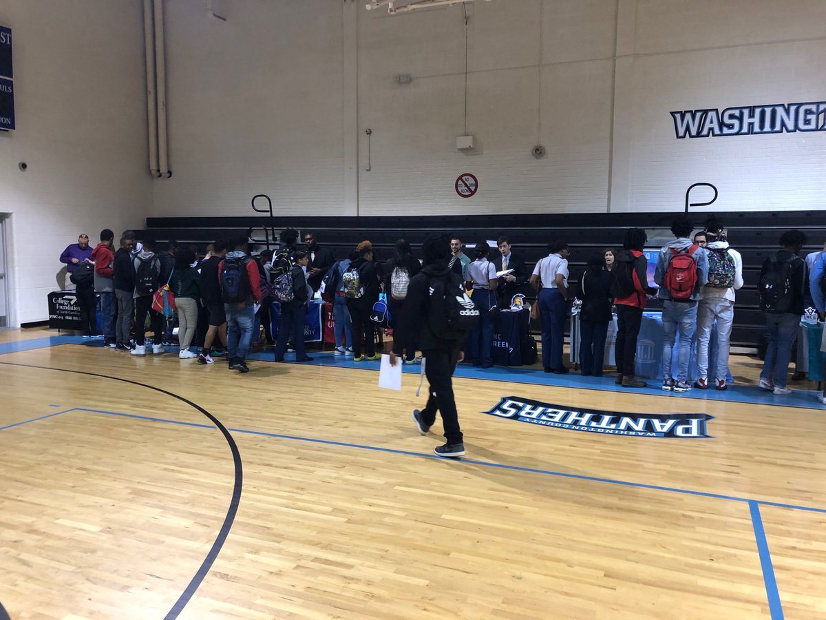 WCEarlyCollege's tweet photo. WCECHS Scholars attending WCHS College Fair and was able to gain important information concerning various colleges and universities. https://t.co/YgrboJZSMJ