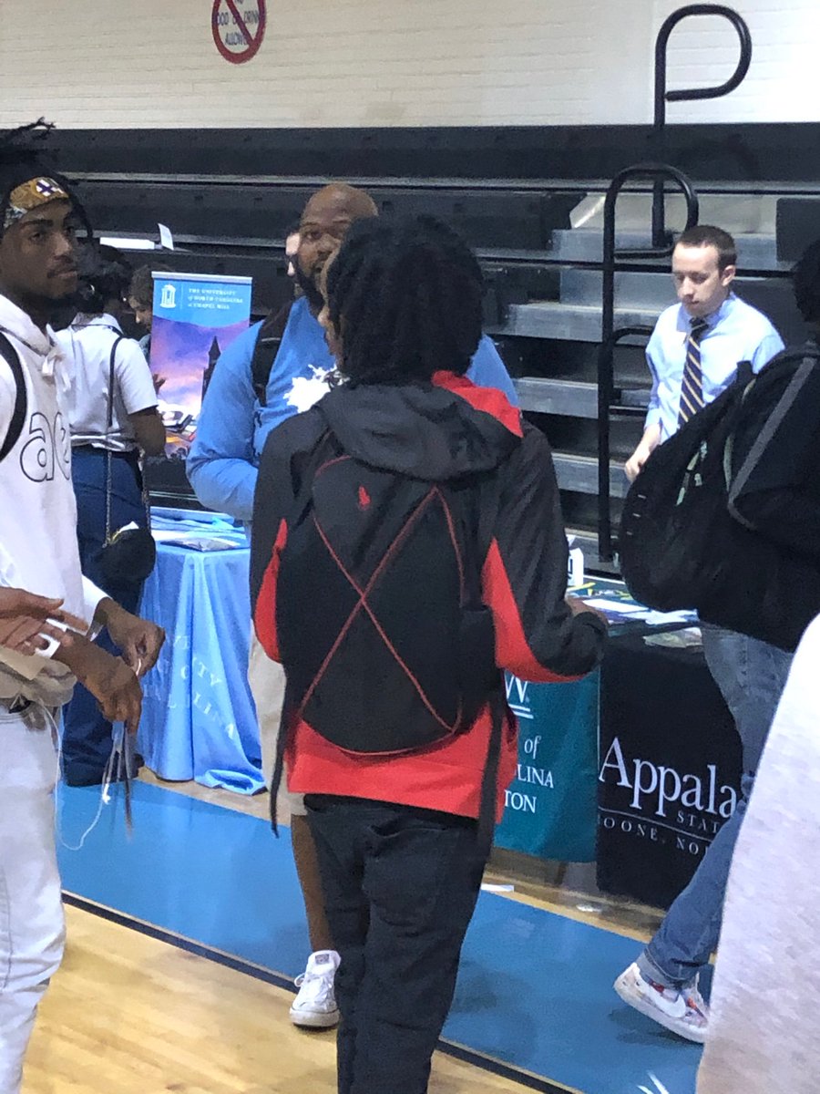 WCEarlyCollege's tweet photo. WCECHS Scholars attending WCHS College Fair and was able to gain important information concerning various colleges and universities. https://t.co/YgrboJZSMJ