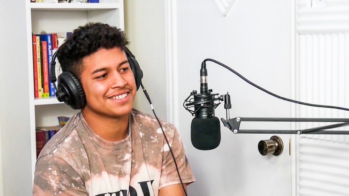 JamesFosterPod's tweet photo. In this episode Hugo talks to James about how he drastically changed his life after high school, what his experience has been like trading Forex for over a year, and shares advice from his favorite books &amp; mentors. 
Hugo's Instagram: @juicee.m https://t.co/08OVs0rBBT
