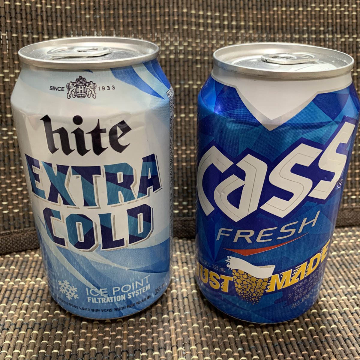 kayokayo_valent's tweet photo. お土産でいただきました😊
気分だけでも🇰🇷

#hiteextracold
#ハイトビール
#cassfresh
#カスフレッシュ https://t.co/8pqwu0cFsw