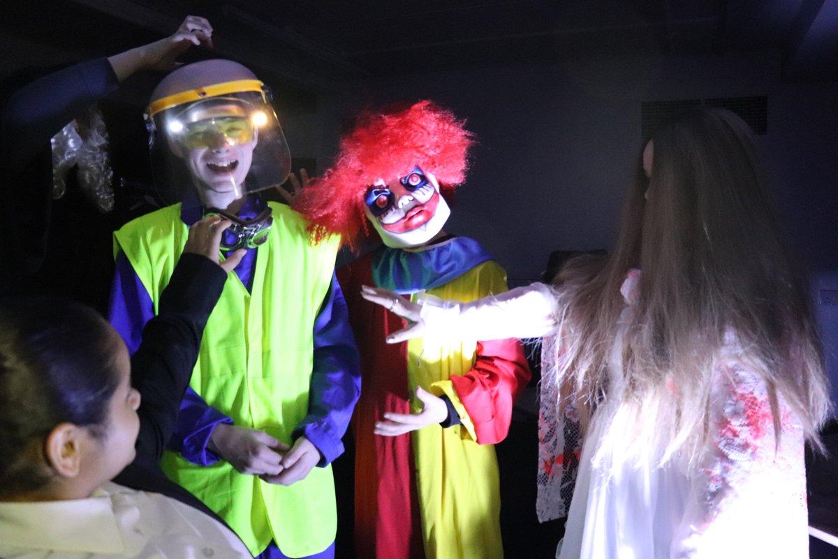 WildbirdMoray's tweet photo. top day with #connectingyoungcarers on their horror for the @CB4Creativity screening at @EdenCourt @InvFilmFest #CashbackCreates @CashBackScot @JonfaceDavies @coyoteinit 🤡☠️ https://t.co/i9z8sn4Shc