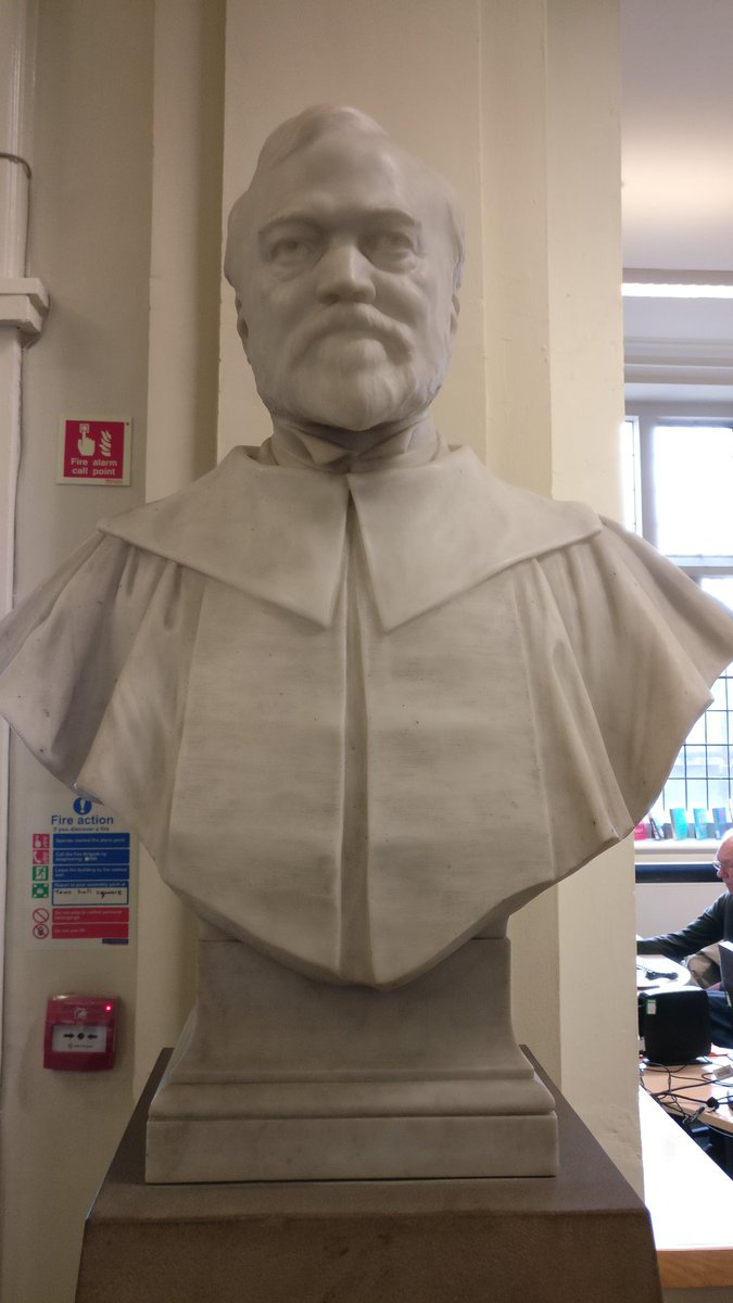 R4Shearer's tweet photo. #BradfordPhotoADay #Bradford2025 Andrew Carnegie's bust at #Keighley library. Donating £10,000 towards the first English Carnegie library was definitely #SomethingClever https://t.co/OPkYfneNoG