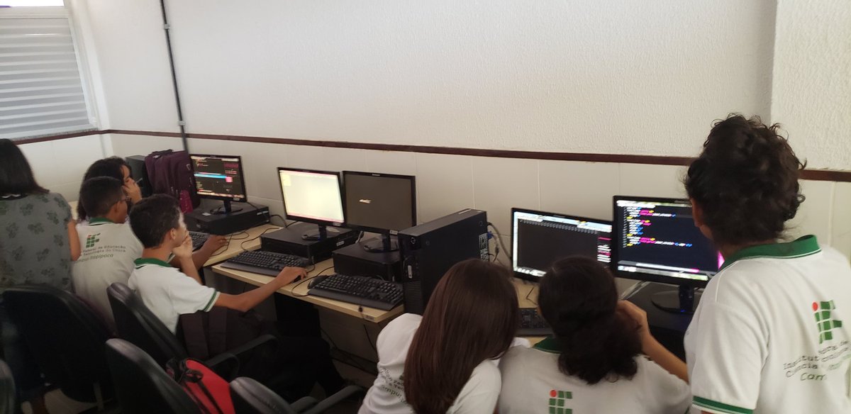 victorleaomusic's tweet image. Everybody #coding in #SonicPi!
@IFCE_ @Sonic_Pi @samaaron #ProgramaçãoSônica #Música #Artes