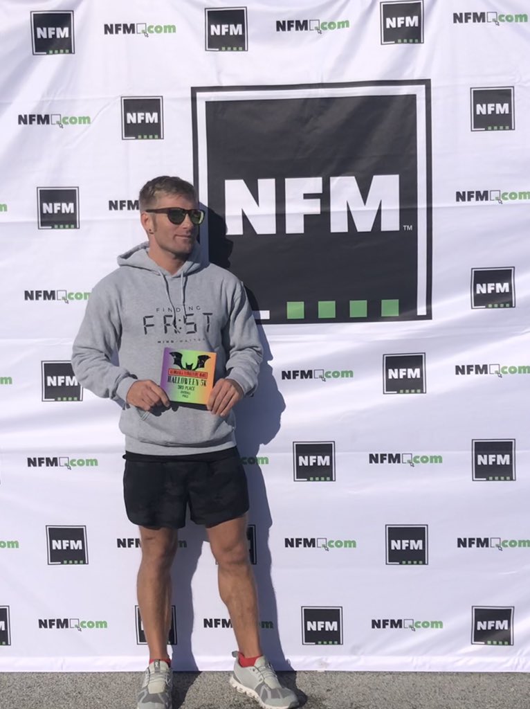 gocraigrun's tweet photo. I find Waldo at my 5k race on Saturday, he passed me and took 2nd π
See if I ever look at his books again!!!!
Happy Wednesday everyone
.
#nfmhalloween5k #findingfast #run #runfast #running #runner #5k #runomaha #runne #tifosioptics #teamcep #runsquad #hshive #nevergiveup https://t.co/fbPqLrlUq7