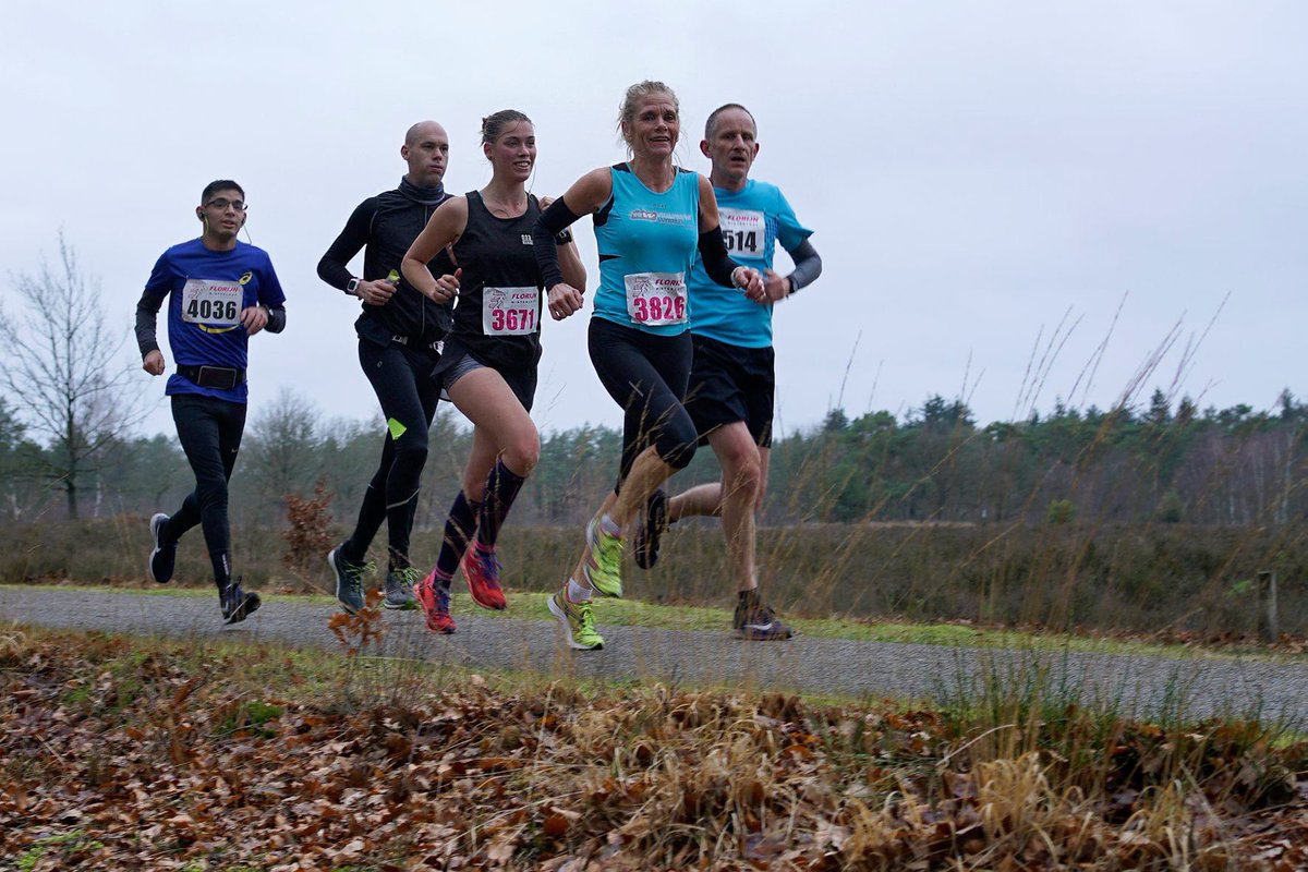FlorijnLoop's tweet image. Ook al druk aan het trainen voor de 33e van de Florijn Winterloop? Op 4 januari 2020 is het zo ver! 
Wil je op de hoogte blijven van alle ins en outs rondom de Florijn Winterloop? Schrijf je dan in op onze nieuwsbrief: tinyurl.com/y4ez3x95