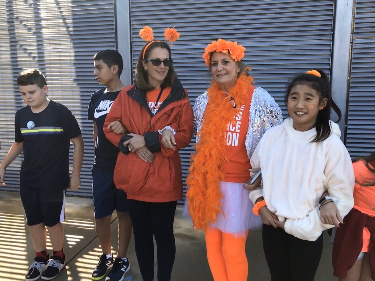 LaurynC135's tweet image. #CLIMBtoUnity #UnityDay #Math6Rocks @BAM_MS_Official @MGT_each