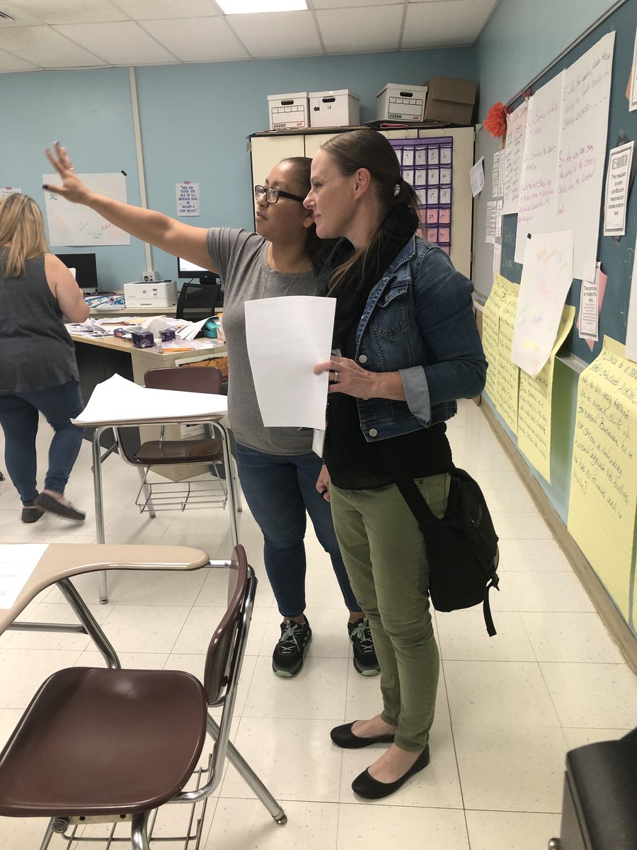GmabejJeff's tweet photo. @MVPDevAllDay #mvpdevallday Differentiated Instruction - meeting the needs of all learners training at one of our PD sites today https://t.co/YTQPCf10SL