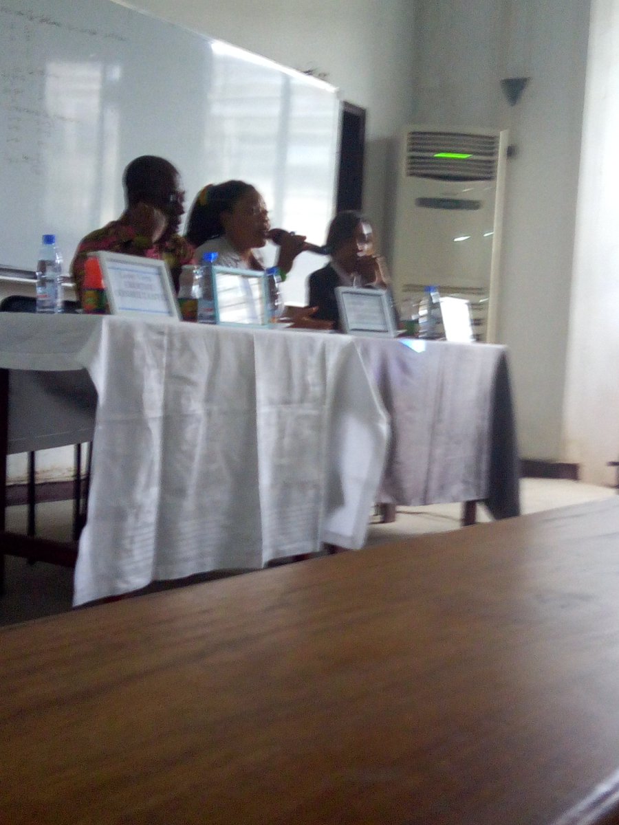 geniusmunabrand's tweet photo. Meet our CEO @AMD237 today at #EssecDouala #Cameroon speeching on her story from her childhood up to what she is now. Her aim on this her speech was to initiate #Student on her world of #techmaker #Entrepreneur https://t.co/yp898VKiJA