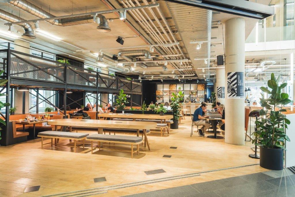 Looking forward to our Place Christmas Social 2019 @XYZ_WorkSocial on Wednesday 11 December 🎅🤶
BOOK NOW for another fantastic Place social: placenorthwest.co.uk/events/place-c…
