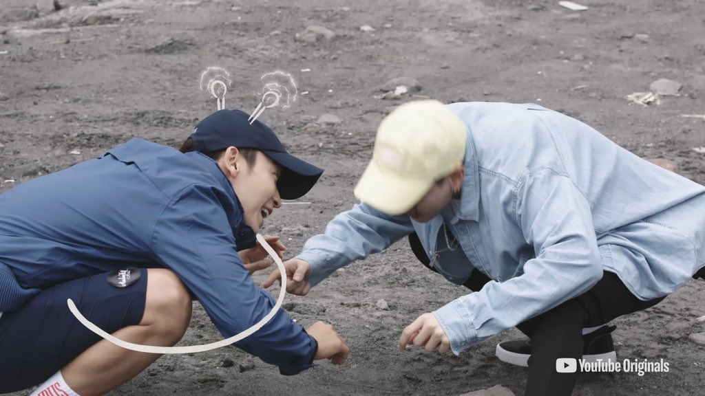 haekjoyce's tweet photo. This scene from the preview wasn’t aired in any of the Analog Trip episodes right... 😔 https://t.co/N1725SzPM8