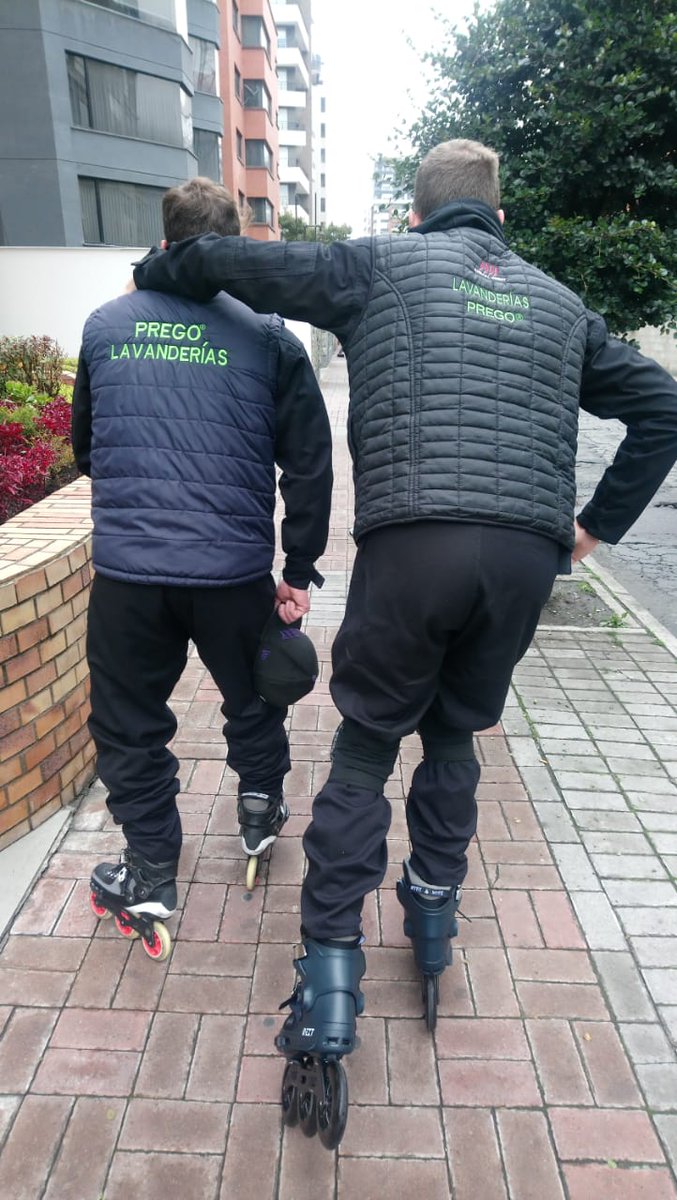 LavanderiaPrego's tweet image. Nuestro equipo de entrega a domicilio, listos para salir.. Solicita mas información sobre nuestro servicio de entrega a domicilio totalmente gratis si vives en el sector..  Nuestros telefonos son: 098 126 1468/ (02) 513 7814.. 
Estamos Ubicados en: Calle Finlandia N36-66 y Suecia