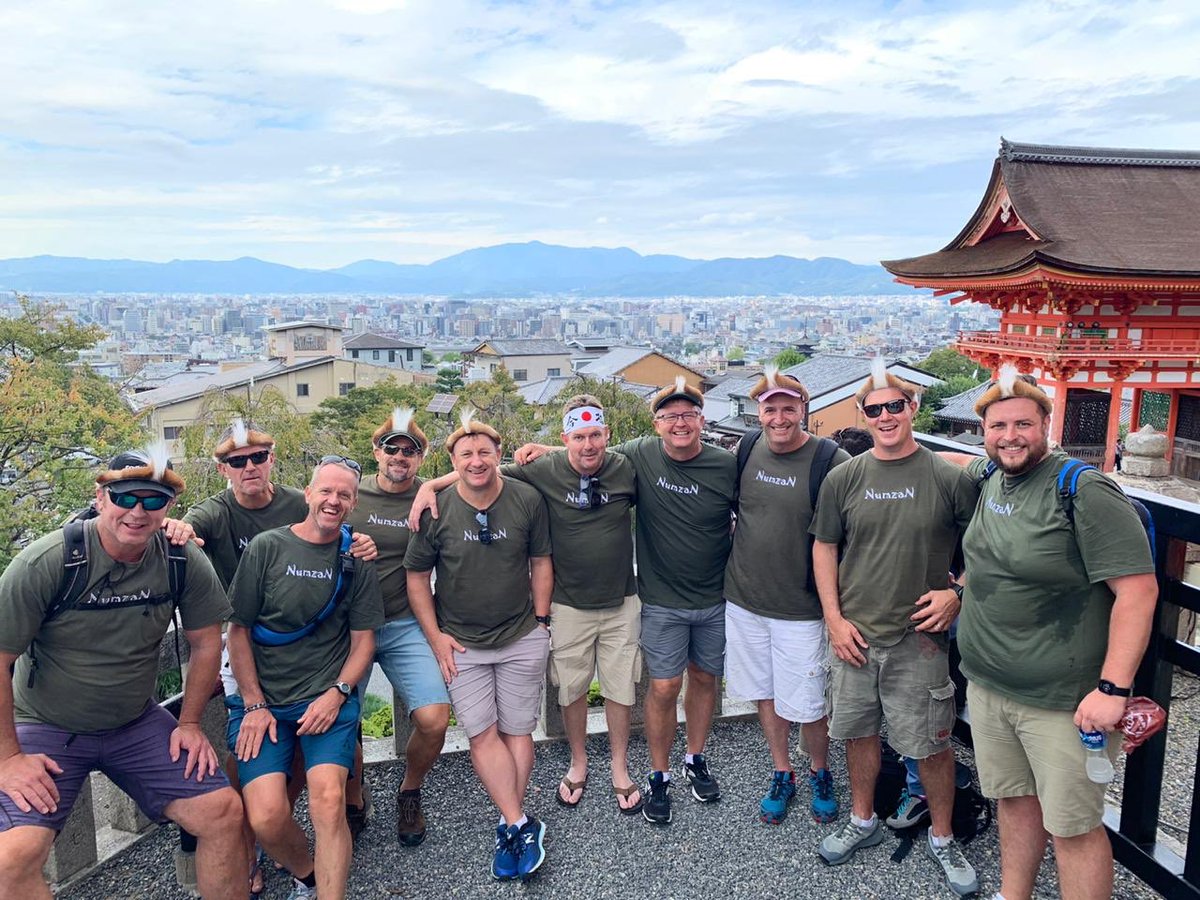 numzans's tweet photo. What a handsome bunch visiting Kyoto. https://t.co/qSIdn44dsk