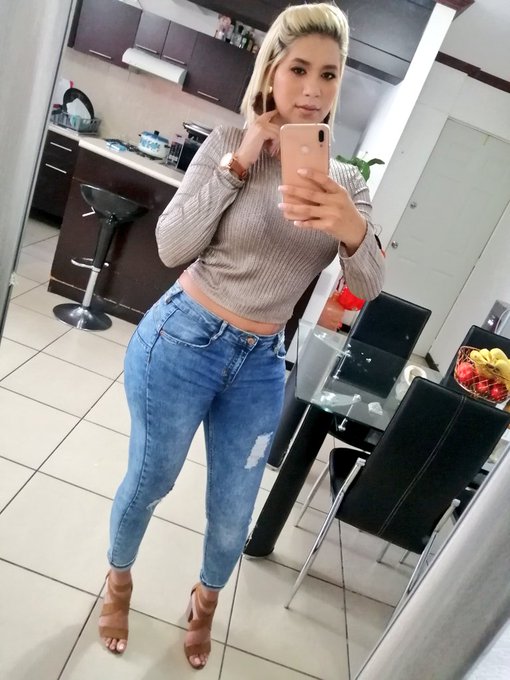 Mis ni&ntilde;os de Tuxtla ya estoy disponible para ustedes a partir de hoy los espero💜  Llamadas&amp;What al 5574637472💋💋💋