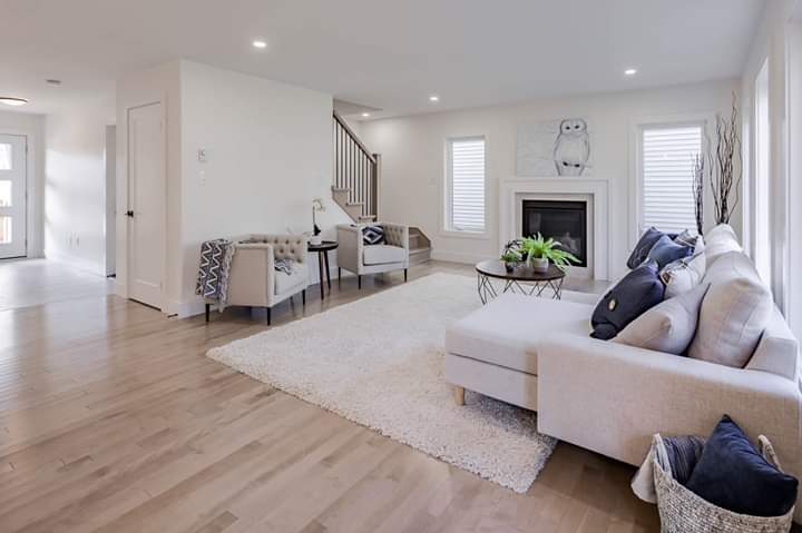 StonewaterHomes's tweet photo. #OpenHouse Experience our newest #ModelHome in @westbedford this Sunday, October 27th from 12-4 PM. We welcome you to "The Innsbrook" at 44 Innsbrook Way! @StonewaterHomes #BetterValueByDesign
View Our Current Listings in The Parks of West Bedford⬇️
https://t.co/f0Ew7E8rnj https://t.co/wbEojTtxRv