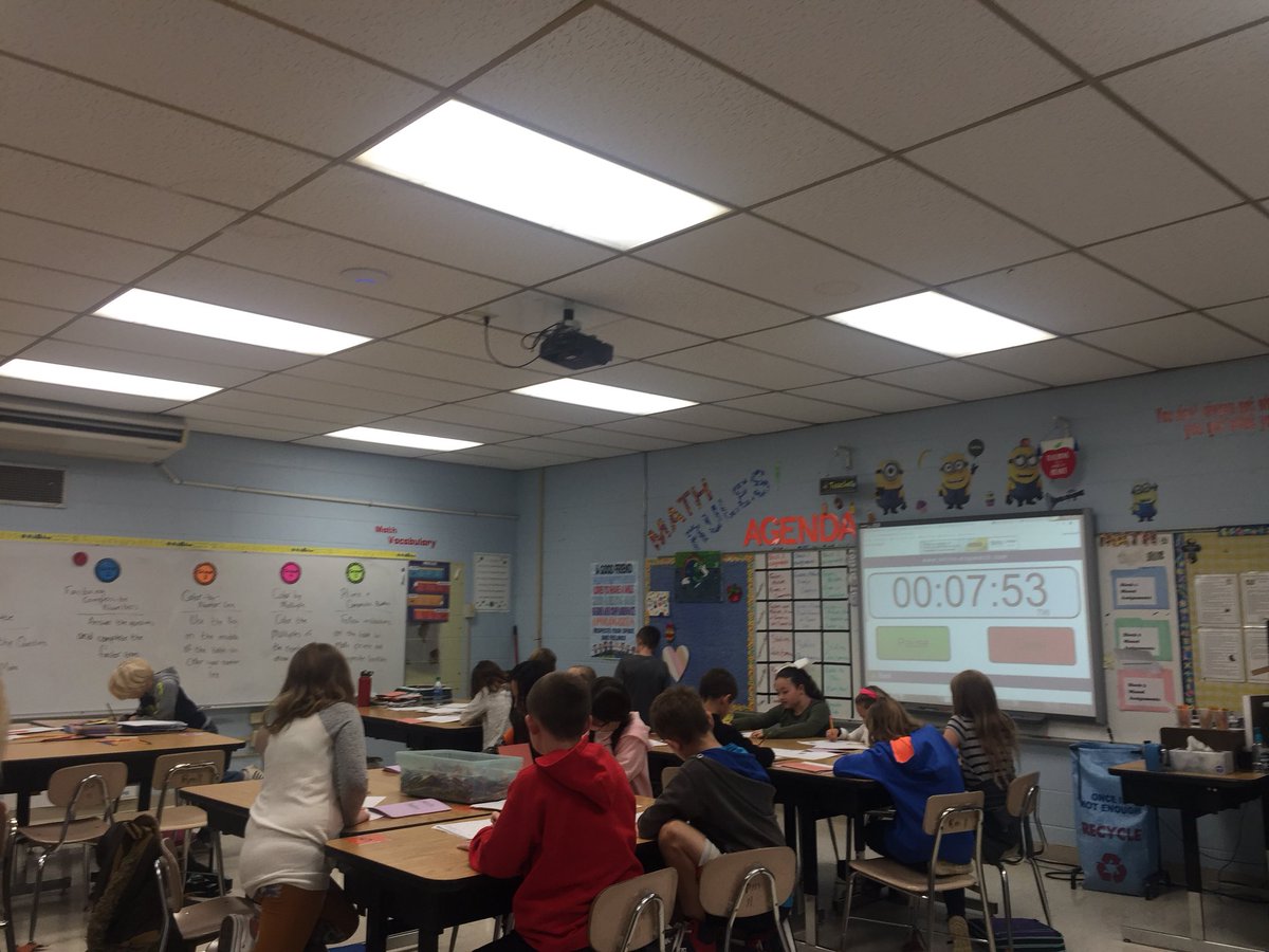 mikecra47434528's tweet photo. North Stewart 4th grade rocking math stations! #wednesdaywalkthroughs https://t.co/LY95YGk1Rb