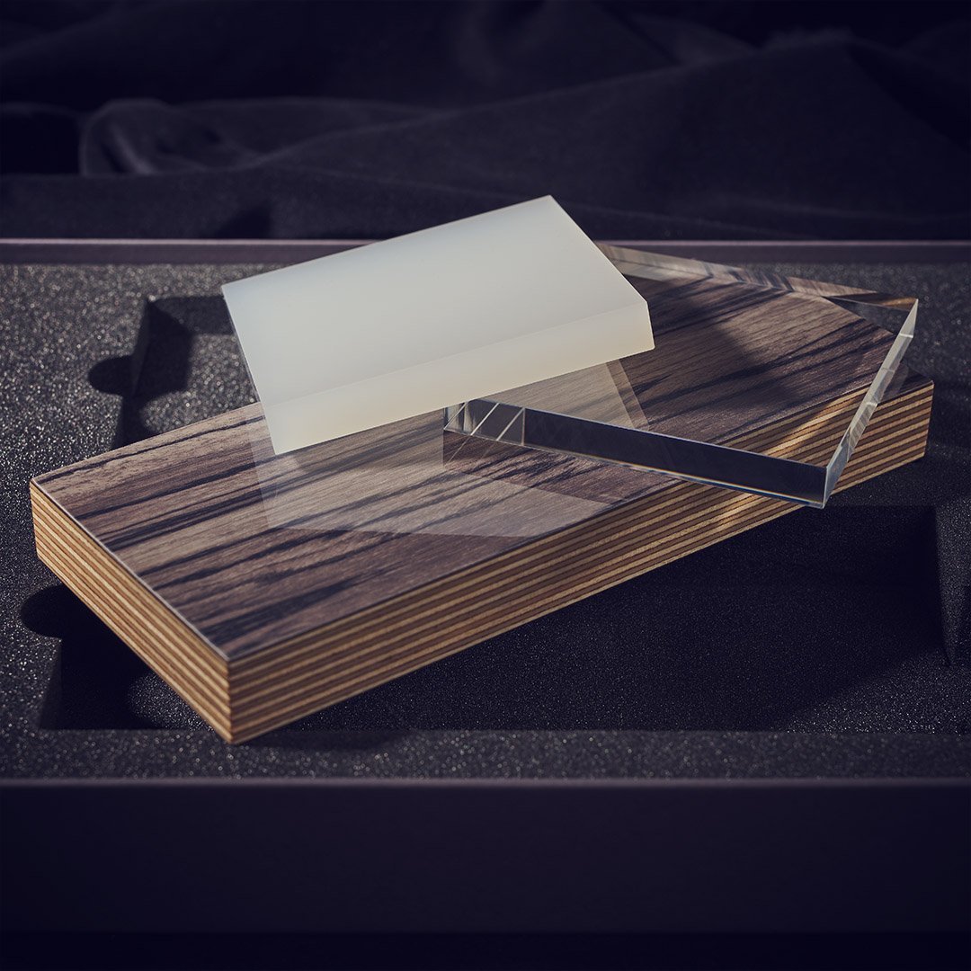 quenchhomebars's tweet photo. For those not able to view The Gin Trolley at our Surrey showroom, why not request our sample presentation box. Includes signature materials, brochure and exclusive offers #gintrolley #drinkstrolley #barcart https://t.co/d5l05MX9HR