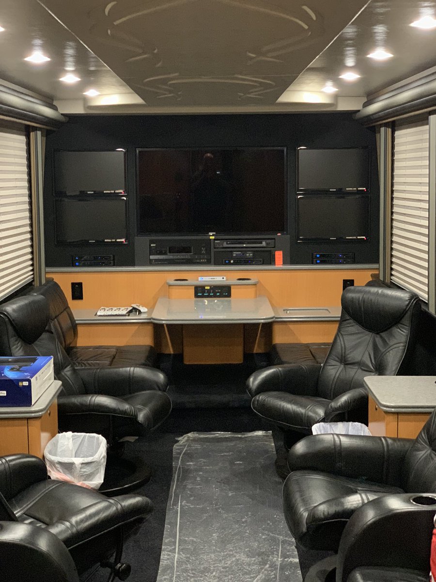 Justin Gray tweet media