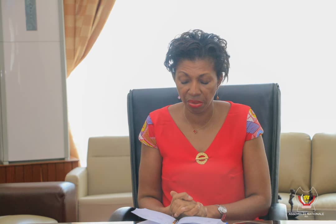 AjemaRdc's tweet photo. Suite à l’insécurité qui se vit dans la province de l’Ituri et à Beni, notamment sur les violences sexuelles était au centre des échanges entre l’Hon. Pdte de l'@AssembleeN, @JeanineMabunda et une délégation de la Solidarité Féminine pr le Pays et le Dvpmt Intégral « SOFEPADI », https://t.co/uUwZdt1ffV